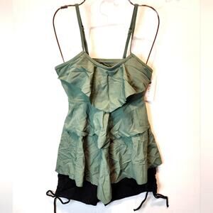 New Olive Green Black Swimsuit with Shorts Tankini Modest Bathing Suit Size XS‎